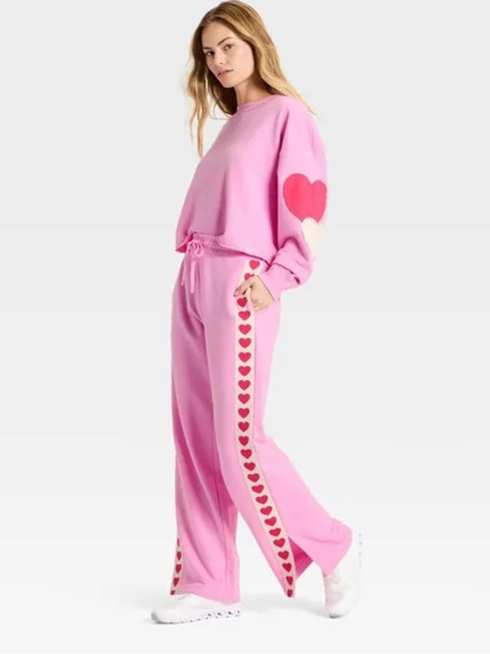 NWT JoyLab Women's Valentine's Day French Terry Wide Leg Sweatpants - Picture 2 of 5